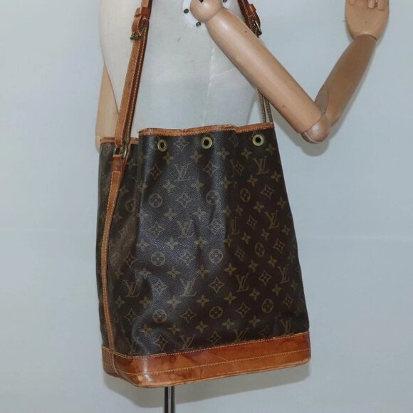 LOUIS VUITTON Monogram Noe Shoulder Bag M42224 LV Auth 122479 - Picture 15 of 16